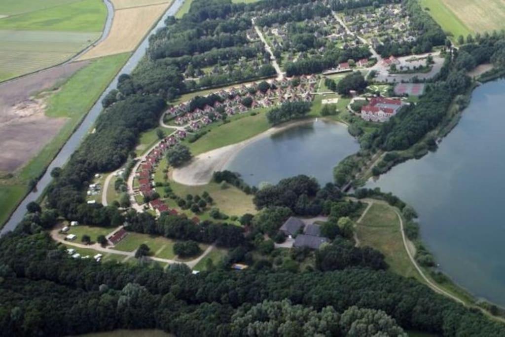 Gezellige Vakantiewoning Aan Het Water In Ewijk - Recreational Only No Workers Eksteriør billede